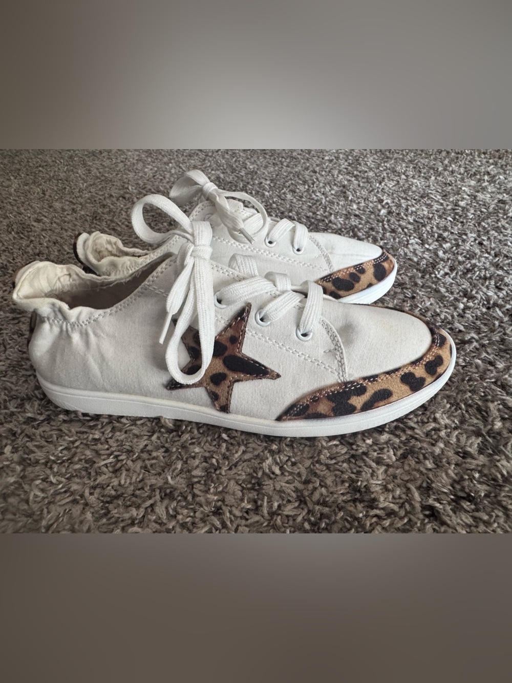 Women’s White Canvas Sneakers with Leopard Star Accent
